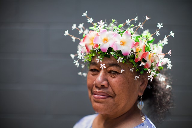 Poko, from the Cook Islands, wearing an eis